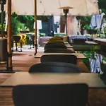 Utopia - Art & Nature Hotel Mons