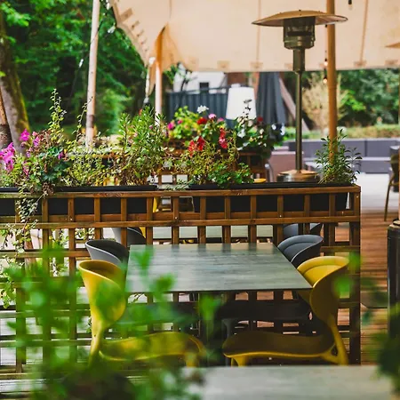 Utopia - Art & Nature Hotel