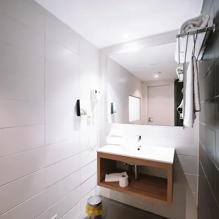 Hotel Utopia - Art & Nature Mons (Bergen)