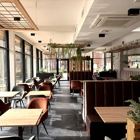 Utopia - Art & Nature Hotel Mons
