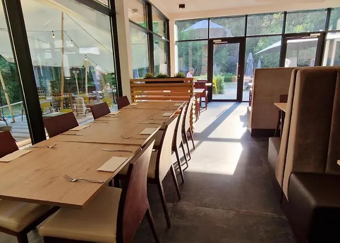 Utopia - Art & Nature