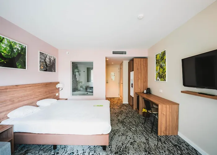 Utopia - Art & Nature Hotel