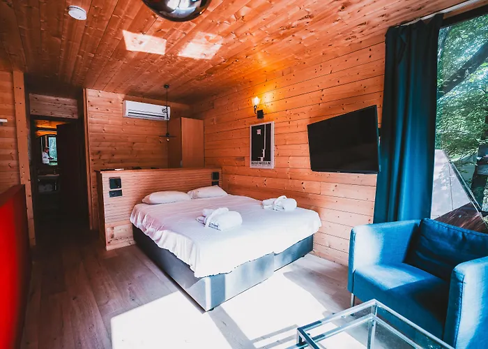 Utopia - Art & Nature Hotel