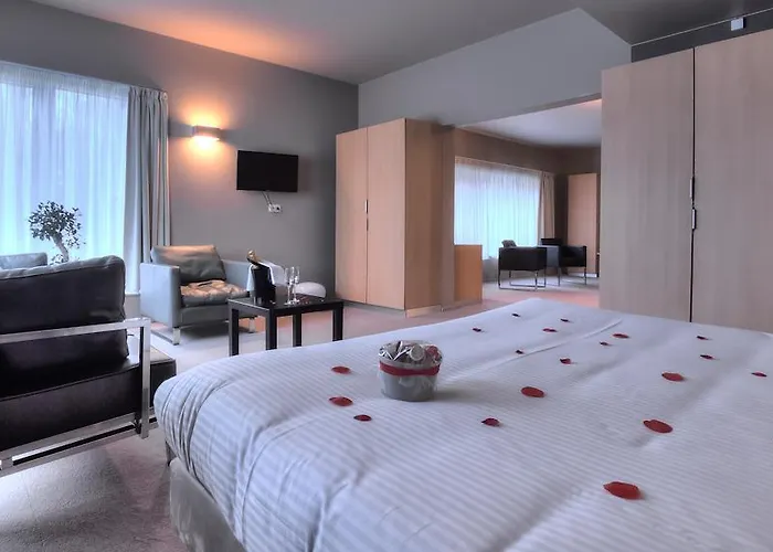 Utopia - Art & Nature 蒙斯